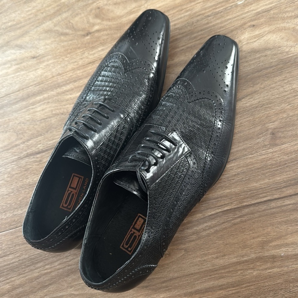 Steven Land Black Leather Oxford Shoes - Picture 3 of 6